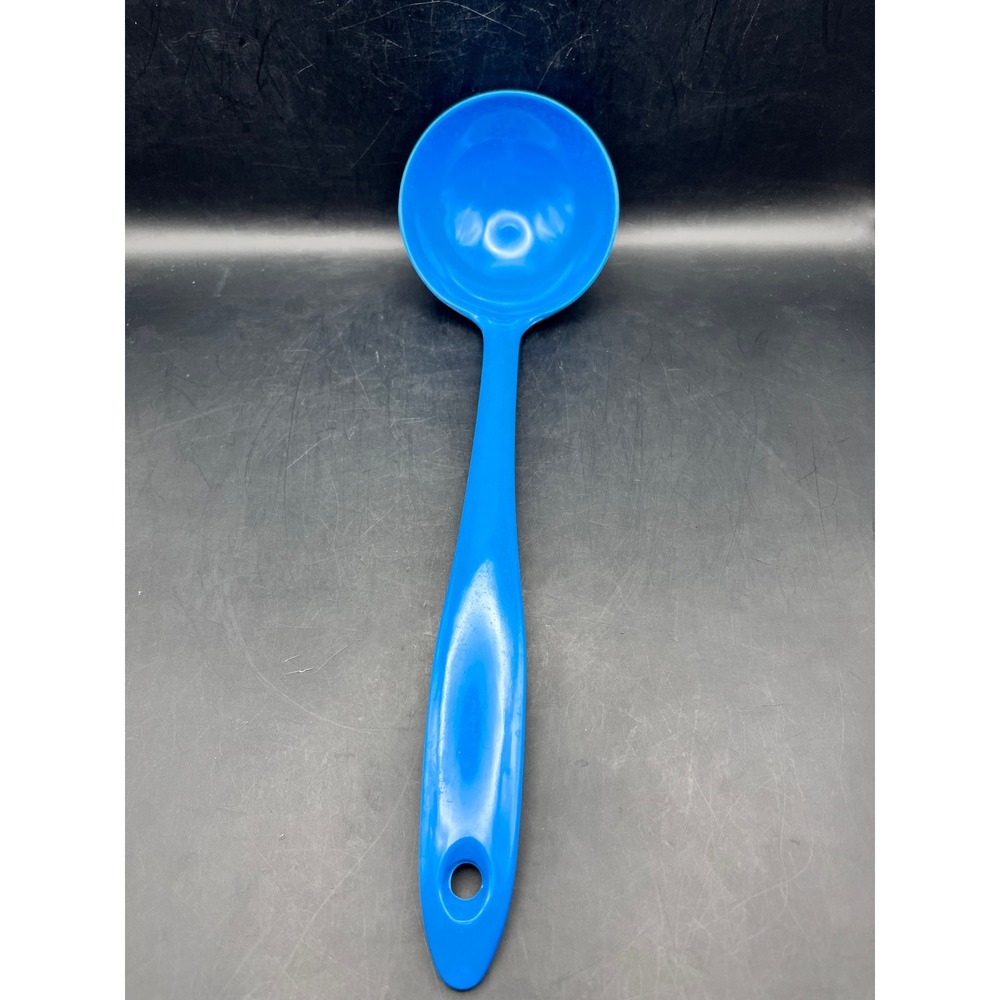 Vtg Deep Blue Melamine Soup Ladle Kitchen Serving Spoon Heat Resistant HHM As Is